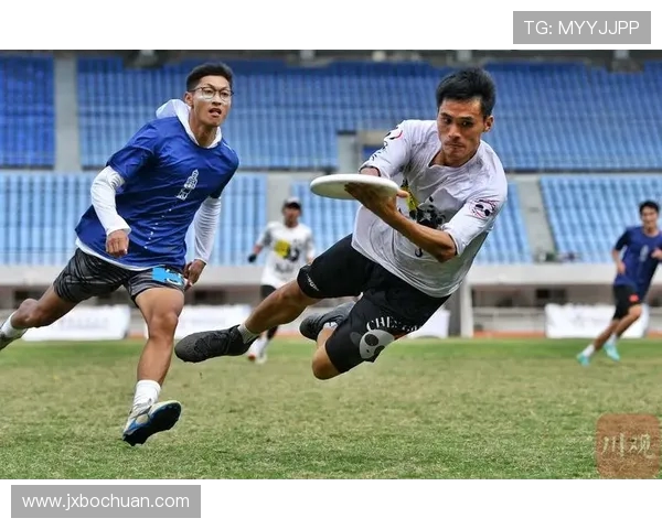 成都飞盘队在全国飞盘状态排行榜中荣获第八名展现出强劲实力与潜力